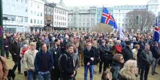Fjöldi fólks á fimmta fundi Fjöldi fólks á fimmta fundi