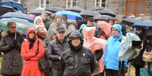 Stemming í rigningunni Stemming í rigningunni