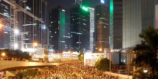 Á götum Hong Kong Á götum Hong Kong