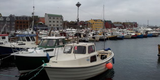 Ísland, Færeyjar og unga fólkið