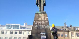 Baráttan um Ísland Baráttan um Ísland